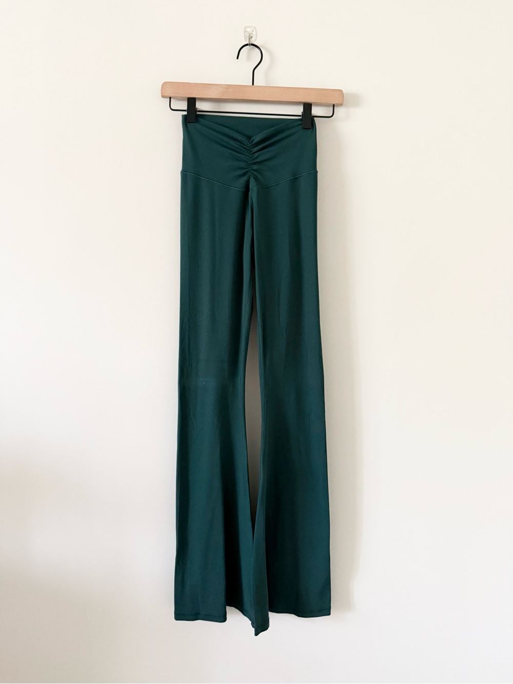 aerie Offline Real Me High Rise Front Cinch Flare Pant in Dark Green Size S